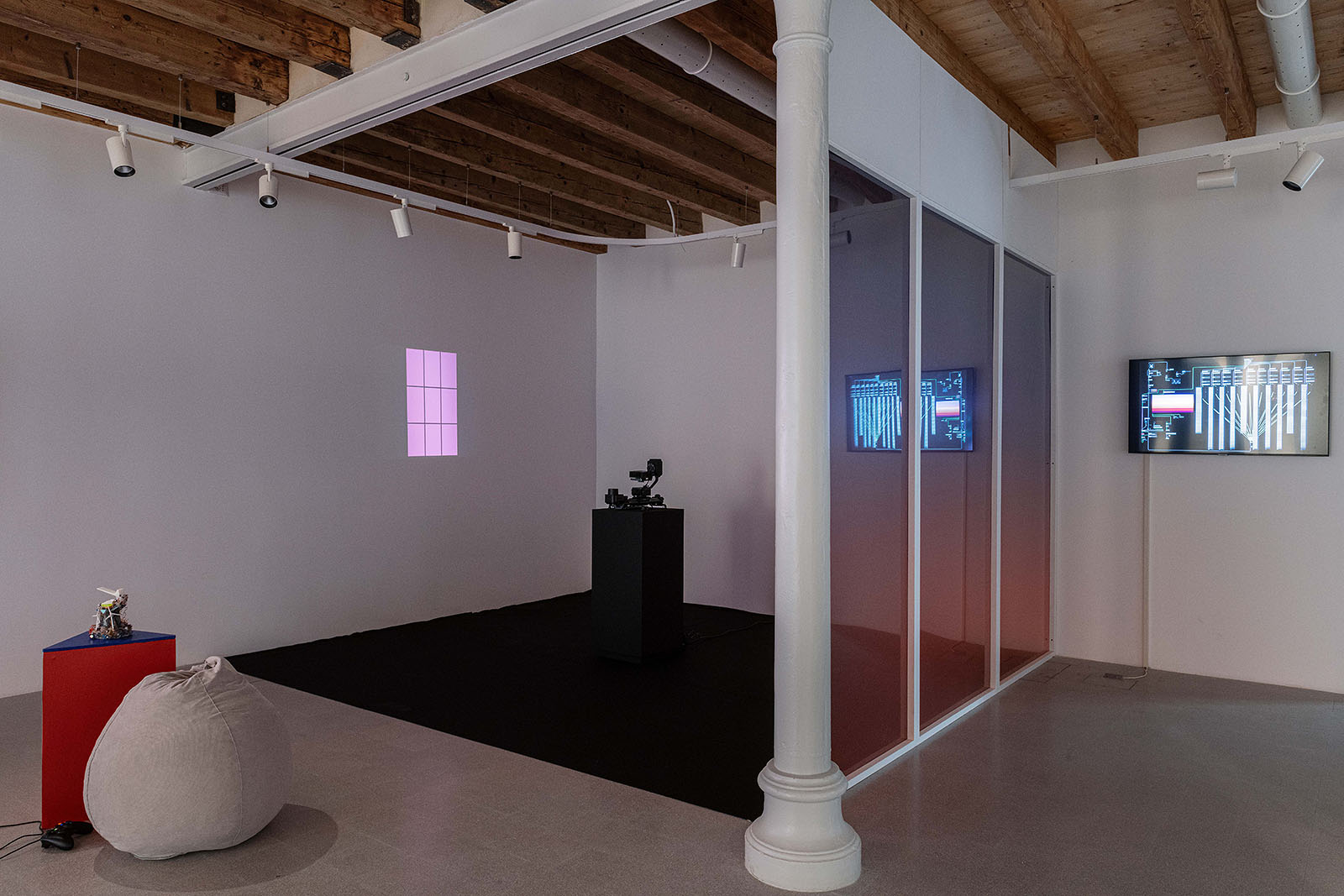 exhibition view, Re:humanism Art Price